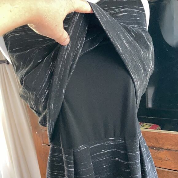 Ann Taylor Stretch Sheath Dress, Size 10P - Picture 3 of 8